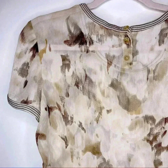 St. John Silk Watercolor Top Size Small​​ - Picture 10 of 12